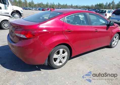 2013 Hyundai Elantra Gls z USA, uszkodzony, nr VIN KMHDH4AE5DU805207